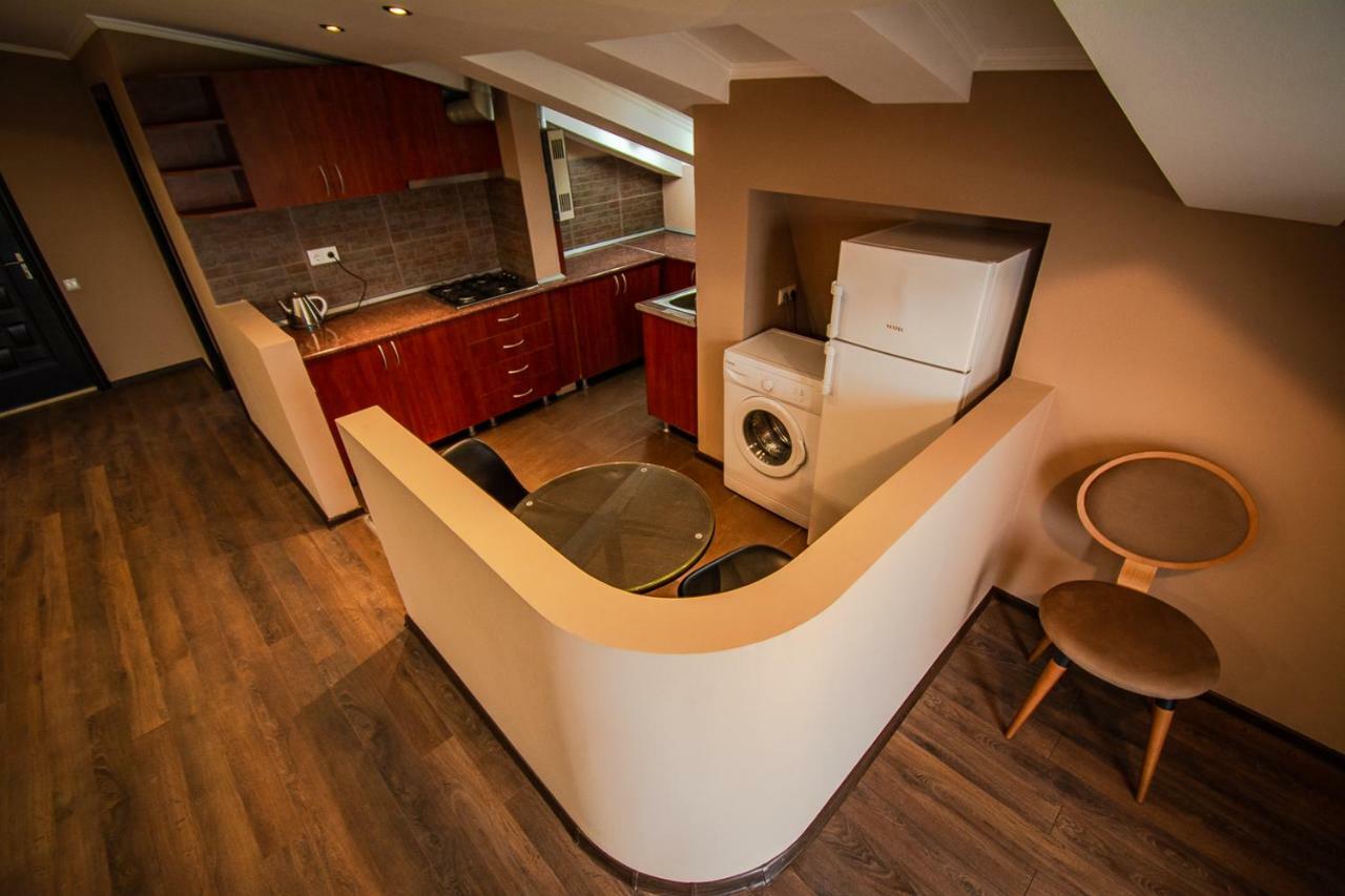 Daros Apartment Batumi Eksteriør billede